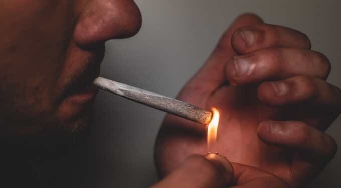 What Are the Drawbacks of Early Withdrawal from a Drug and Alcohol Treatment Program?