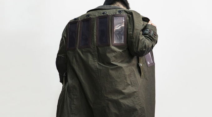 Famous Japanese Designer Creates Solar Coat Capable of Charging Phones and Tablets [Photos]