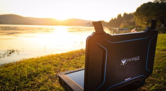 New Solar Briefcase Could Be a Valuable Off-Grid Accessory