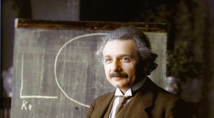 8 Ways You Can See Einstein’s Theory of Relativity in Real Life