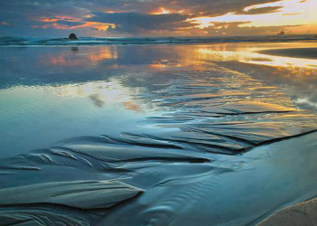 Horoscopes Monday 6th November 2017