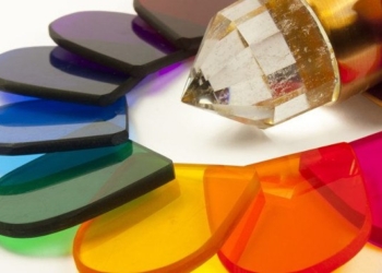 Spectro-Chrome: How You Can Use Colored Light for Healing