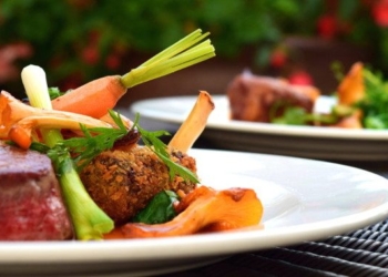 Keto Vs. Paleo – Here’s What Science Says About Which Low Carb Diet Is Best