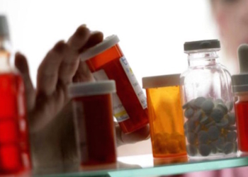Why Does Modern Medicine Have A Big Problem With Natural Health?