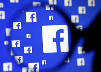 As Facebook Scrutiny Grows, New Campaign Demands Tech Giants Pledge to Build ‘Surveillance-Resistant Web’