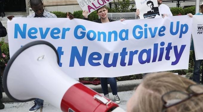 As Deadline Fast Approaches, House Members Warned to Defend Net Neutrality or “Face Internet’s Wrath”