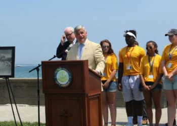 ‘Watershed Moment for Climate Liability’ as Rhode Island Files Historic Lawsuit Against 21 Big Oil Companies