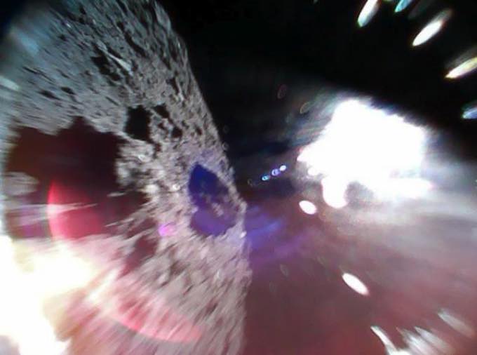 Japan’s Two Hopping Rovers Successfully Land on Asteroid Ryugu and the View Is Spectacular!