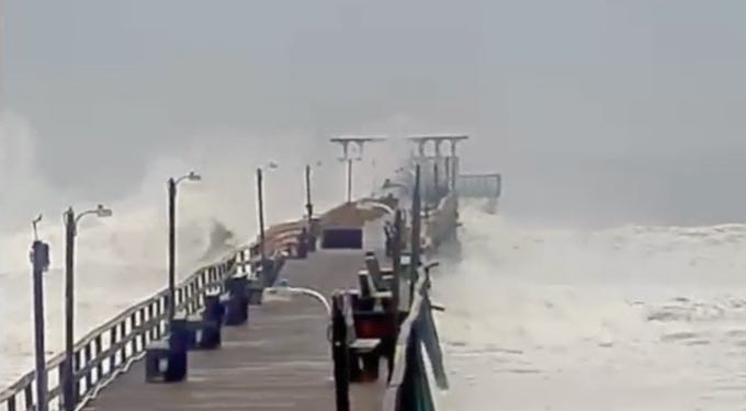 LIVE Hurricane Florence North Carolina Beach Cams