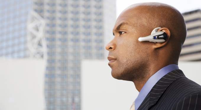 How EMF From Bluetooth Ear Pieces Can Affect Your Eyes, Ears, Brain, and Everything Else.