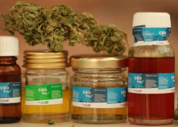 CBD Oil: Why Cancer Patients Are Seeking Natural Pain Relief