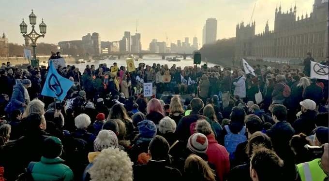 Because ‘Good Planets Are Hard to Find,’ Extinction Rebellion Shuts Down London Bridges to Save Mother Earth