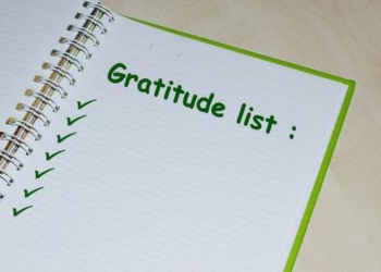 How Gratitude Journaling Can Boost Your Mood and Change Your Life