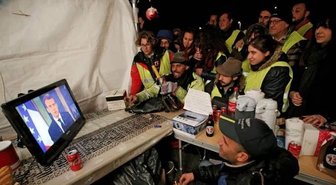 ‘The System Is Shaken’: As Yellow Vests Persist in France, Macron Bends With Minimum Wage Hike and Pension Tax Canceled