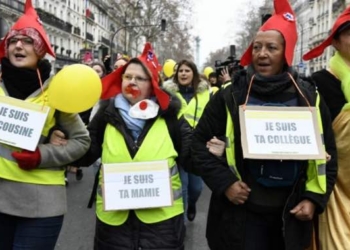 Denouncing Focus on Violence, Women March in France to Reclaim Anti-Austerity Message of ‘Yellow Vest’ Movement
