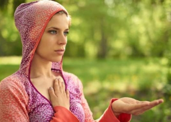 Overcome Low Self-Esteem with Mindfulness: 7 Incredible Strategies
