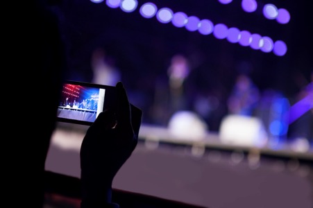 The Benefits Of Watching Football Via Live Streaming