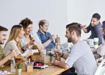How To Create A Great Team Lunch To Keep Your Employees Healthy