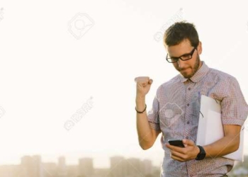 4 Hacks for Achieving Early Startup Success Now