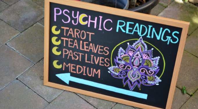 How To Get The Best Psychic Readings and Avoid Ripoffs