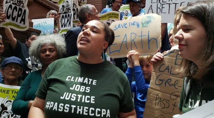 ‘Huge Victory’ for Grassroots Climate Campaigners as New York Lawmakers Reach Deal on Sweeping Climate Legislation