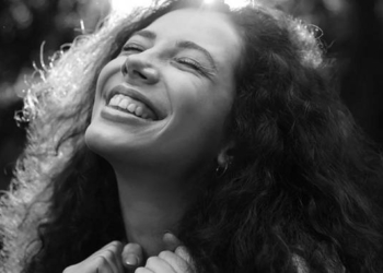 5 Ways to Stop Focusing on How Stressed You Are (And Remember How Blessed You Are)