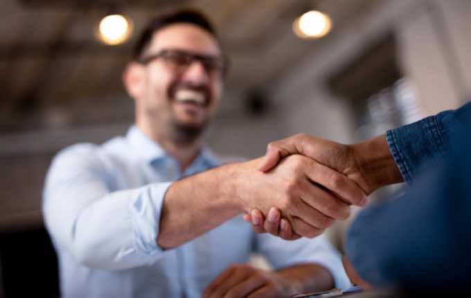 Coworking Community – How To Build Business Relationships In a Shared Space