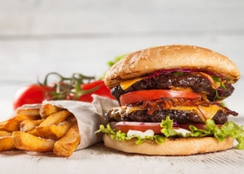 Highly Processed Fast Food Shrinks Your Brain