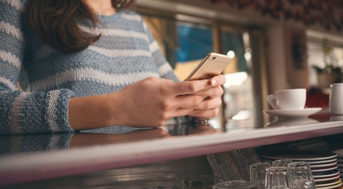 Why You’re Addicted to Your Cellphone