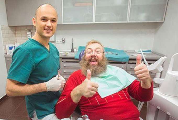 4 Things You Can Do When You Have a Dental Emergency While Travelling