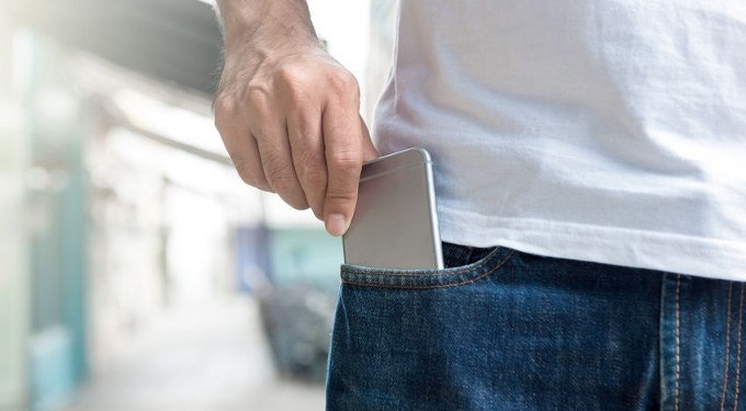 Illegal Levels of Radiation Emitted by Popular Cellphones