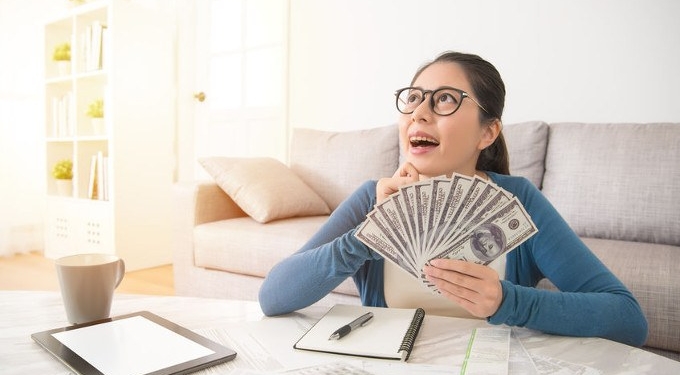 How Being Smart With Your Money Leads to Financial Success