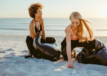 Happiness Doesn’t Make You Ignore Social Problems