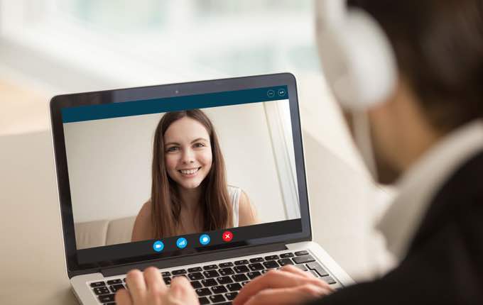 How to Keep the Spark Alive in a Long Distance Relationship