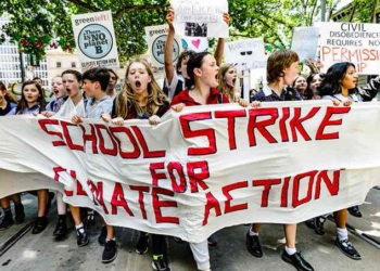 ‘Students Have Led and We Must Follow’: Thousands of Scientists From 40 Nations Join Global Climate Strike