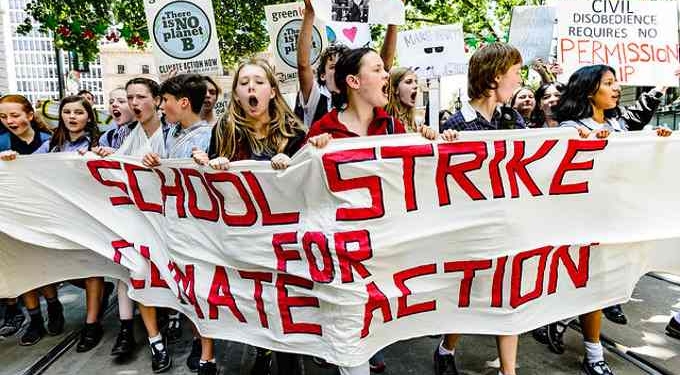 ‘Students Have Led and We Must Follow’: Thousands of Scientists From 40 Nations Join Global Climate Strike