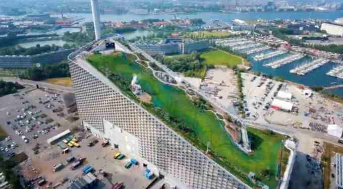 Danish Power Plant Turns Waste Into Energy — And Doubles as a Ski Slope and Climbing Wall