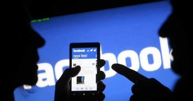 Unprecedented ‘Architecture of Surveillance’ Created by Facebook and Google Poses Grave Human Rights Threat: Report