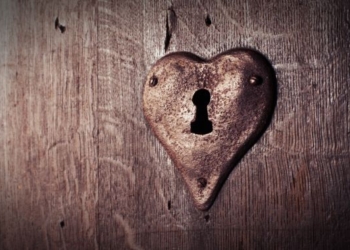 One Resents, One Receives: Observing the Effects of a Closed vs. Open Heart