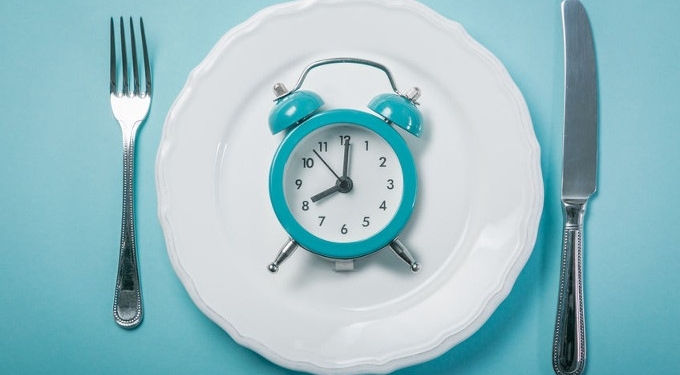 Intermittent Fasting: 20 Ways It Can Improve Your Life
