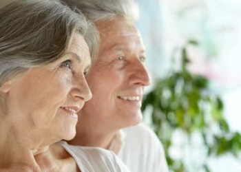 6 Ways To Help Your Grandparents Over The Winter