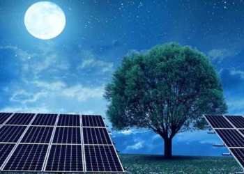 Scientists Are Developing Solar Panels That Generate Power At Night