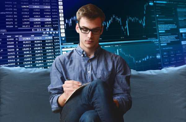 The Battle Between Regulated and Non-Regulated Online Brokers Post-ESMA and MIFID2