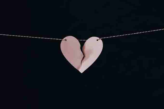 Finding Out Why a Man Pulls Away Before He Commits to You