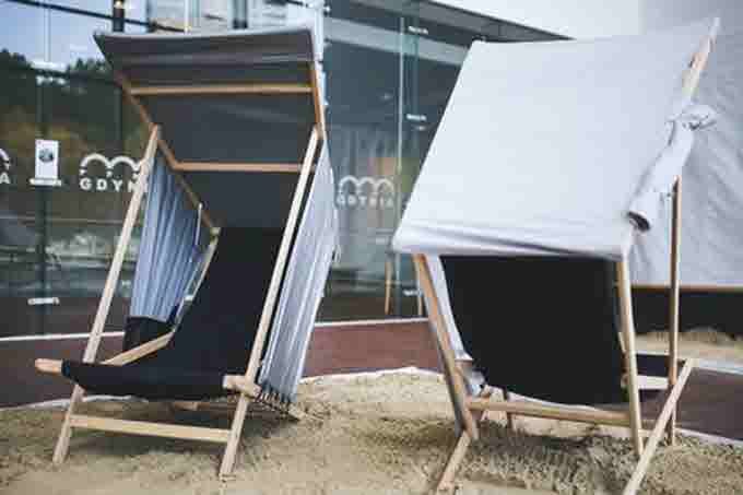 Why You Need a Good Beach Chair (Benefits)