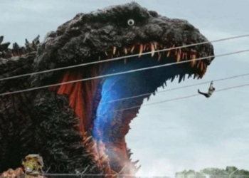 Japan Opens Life-Sized Godzilla Park Where You Can ZIP-LINE into the King of the Monster’s MOUTH