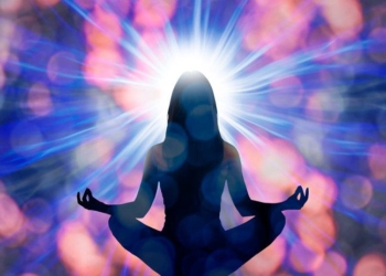 What is Kundalini Awakening? (19 Intense Symptoms)