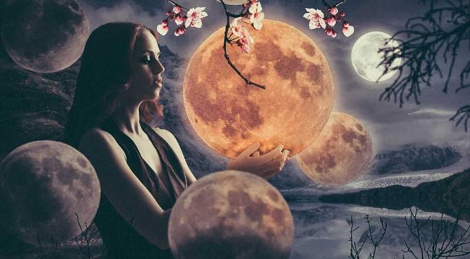Synchronicity: 7 Ways to Interpret and Manifest It