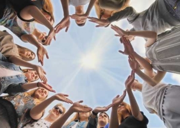 A Message for Humanity: TRUST that You Are Merging Into ONE Unified Field | Lorie Ladd