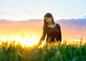 Calm a Distressed Mind by Changing Your Environment